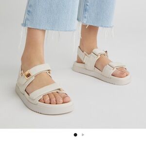 Steve Madden Mona Sandal in Bone Leather